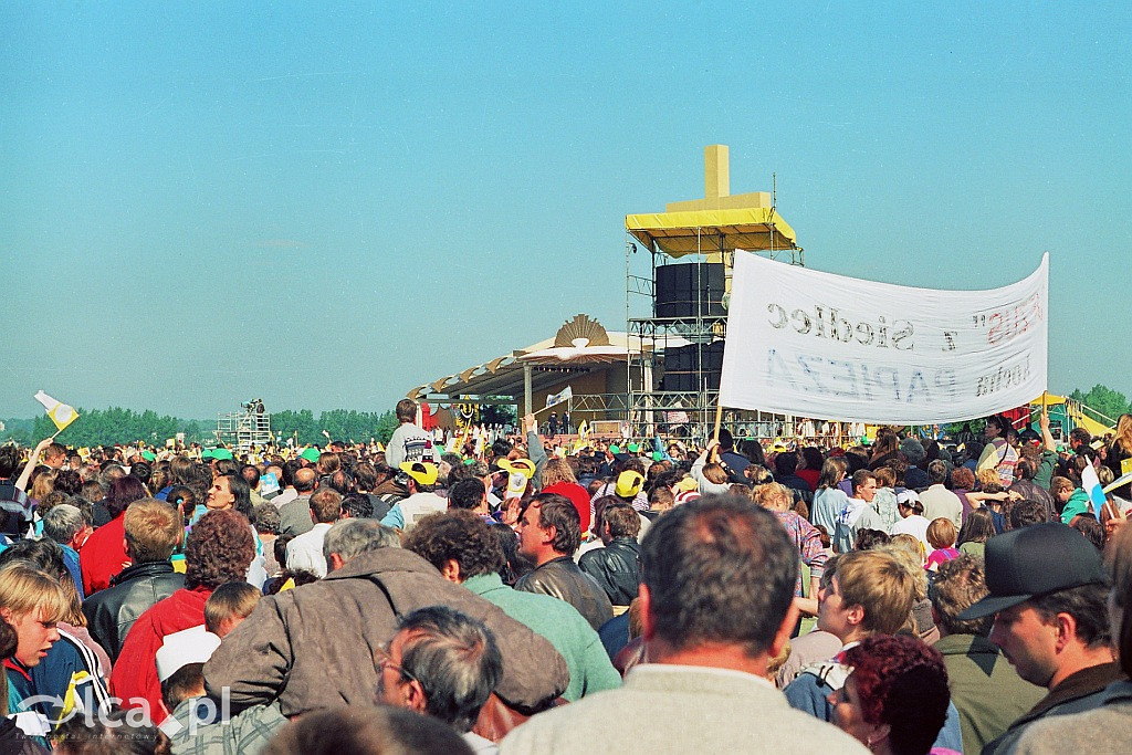 W 1997 roku Jan Paweł II był w Legnicy