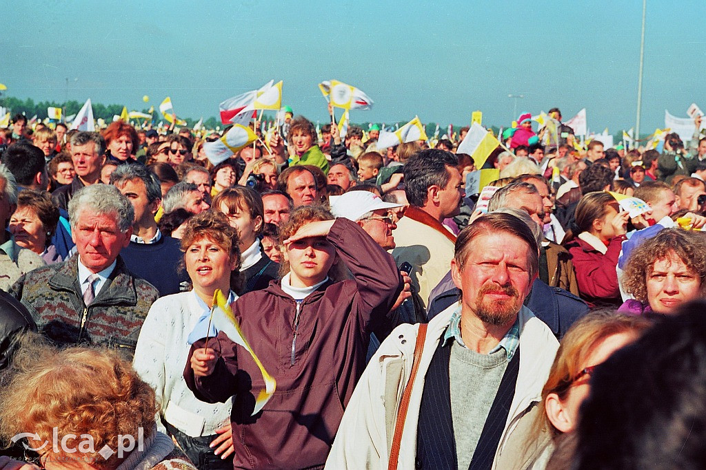 W 1997 roku Jan Paweł II był w Legnicy