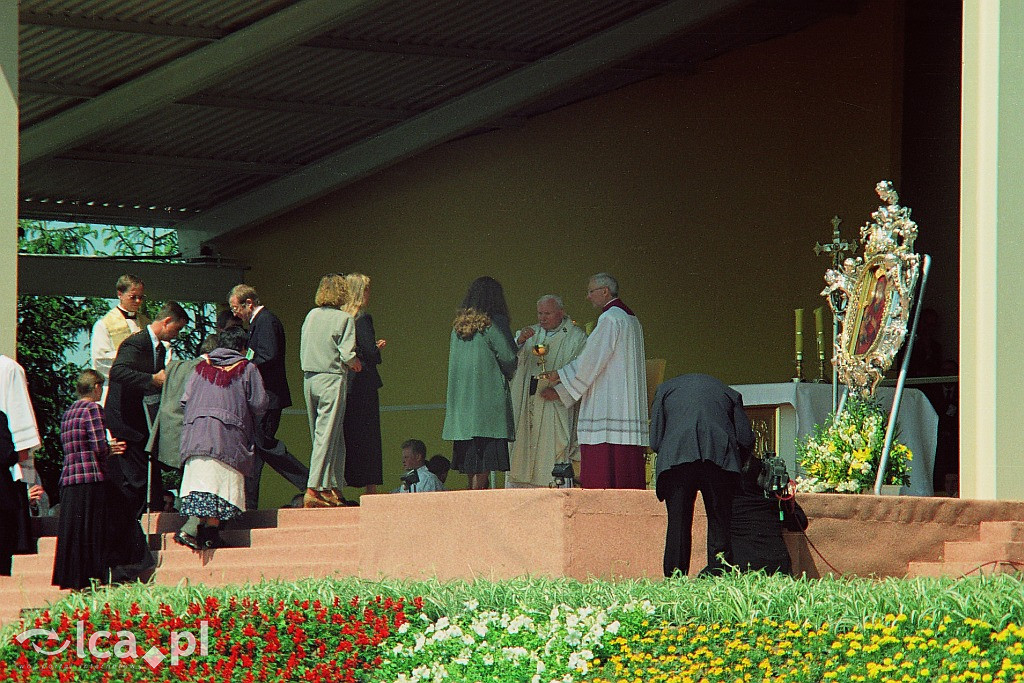 W 1997 roku Jan Paweł II był w Legnicy