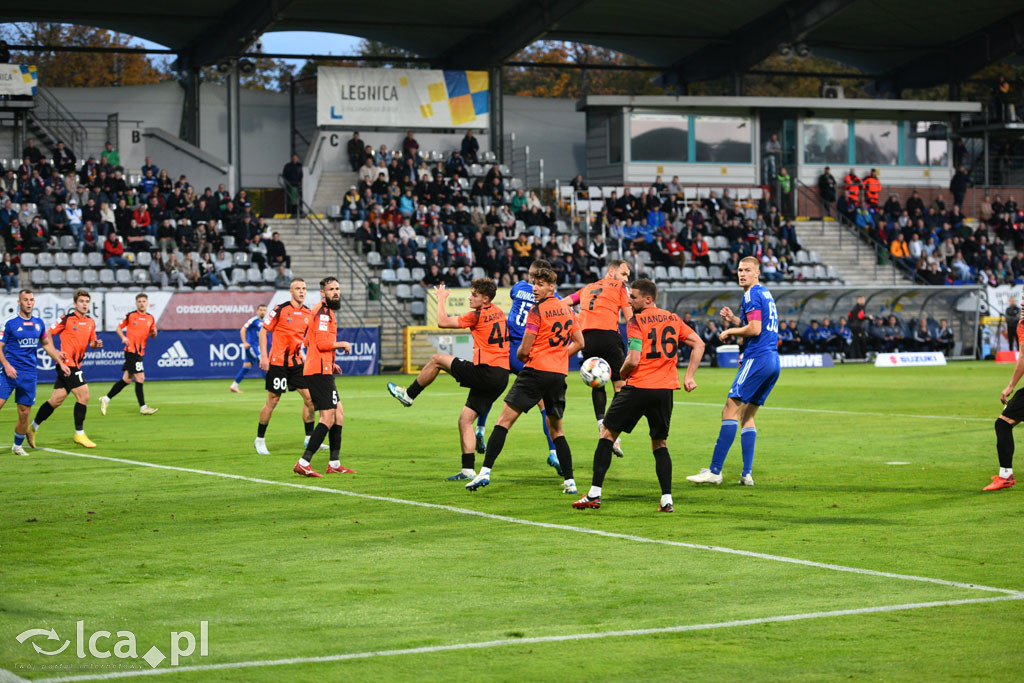 Derby dla Miedzi! Bramka Kwietnia ozdobą meczu