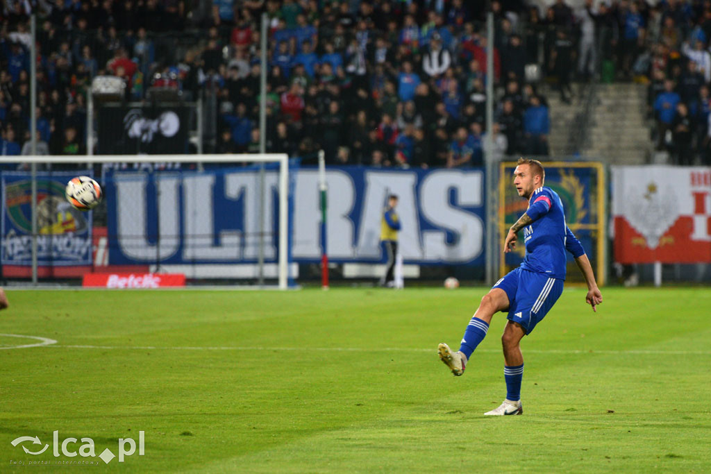 Derby dla Miedzi! Bramka Kwietnia ozdobą meczu