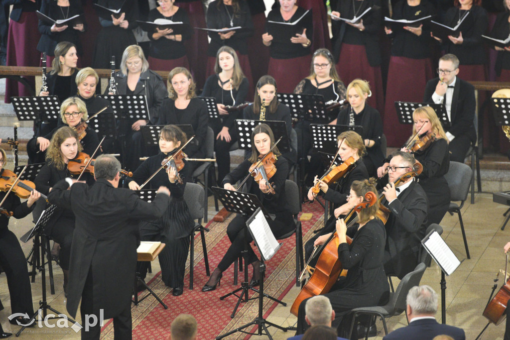 Koncert jubileuszowy Choru Madrygał