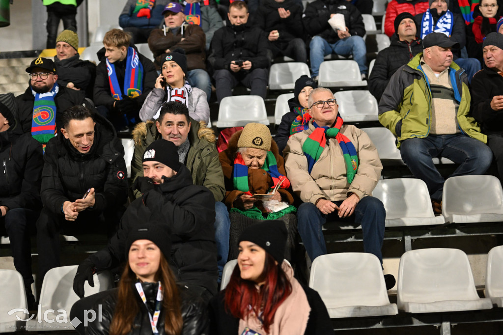 Kibice na meczu Miedź Legnica - Wisła Płock