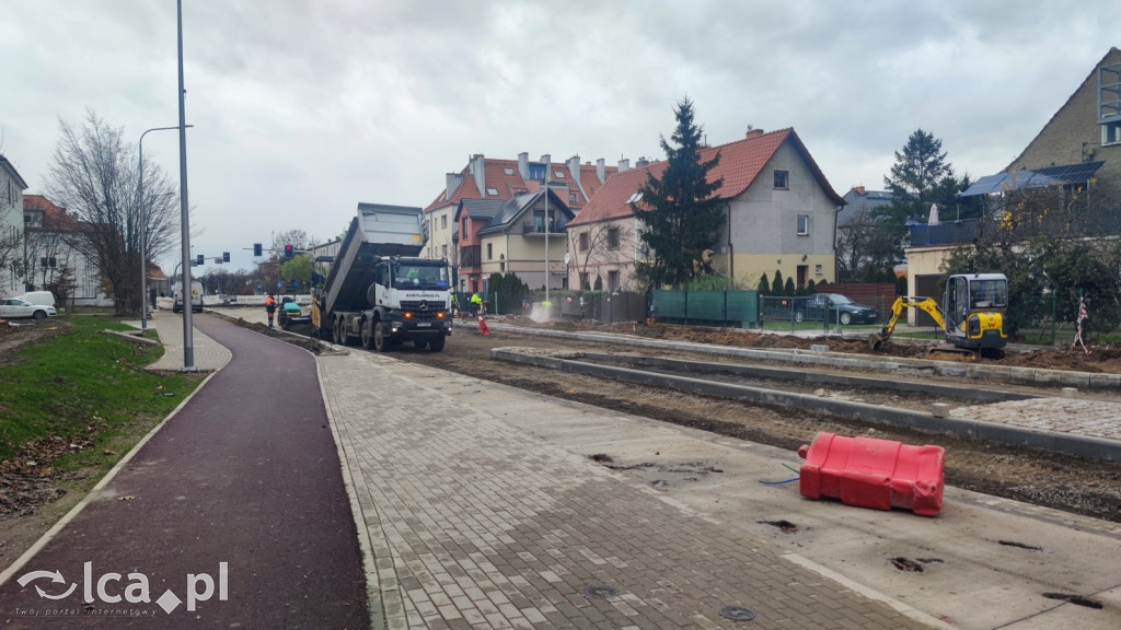Ulica Okrężna nadal placem budowy