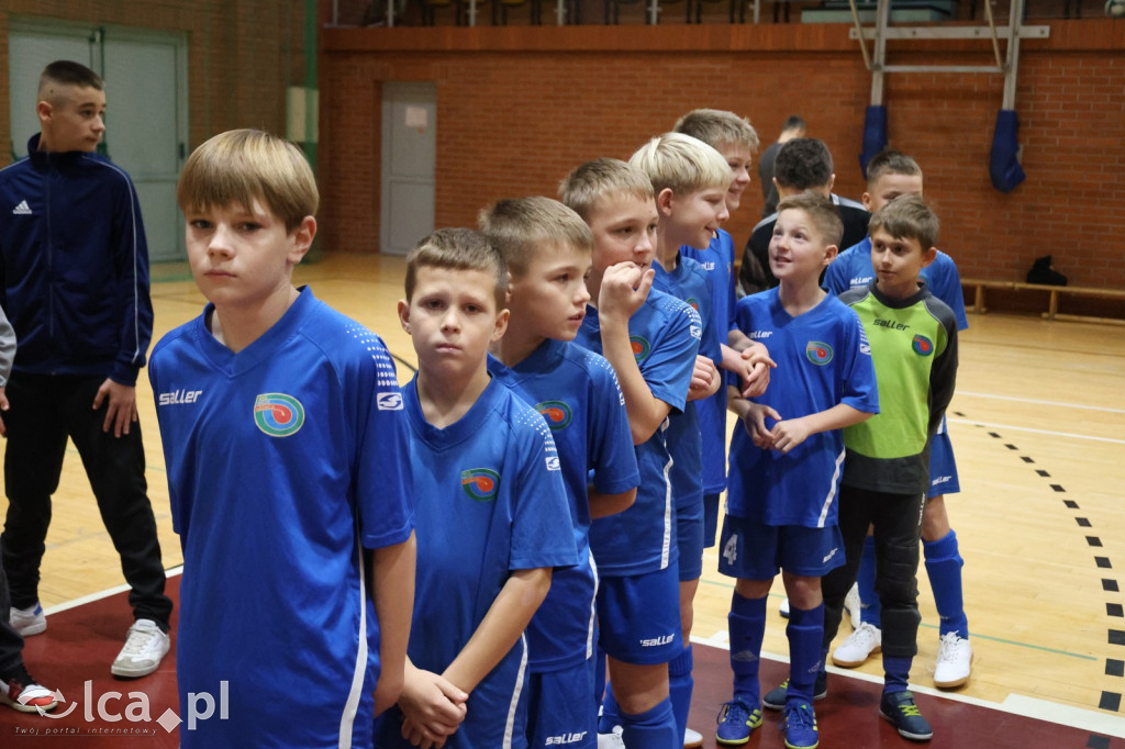Mikołajkowy Turniej Piłki Nożnej w Legnicy cz1
