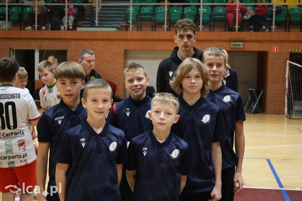 Mikołajkowy Turniej Piłki Nożnej w Legnicy cz1