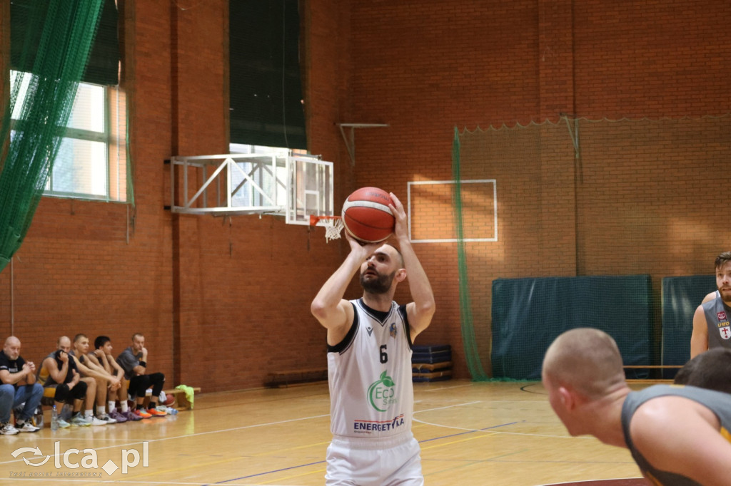Legnicki Basket rzuca ponad 100 punktów