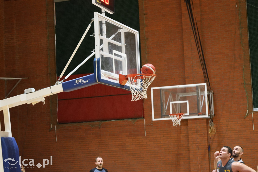 Legnicki Basket rzuca ponad 100 punktów