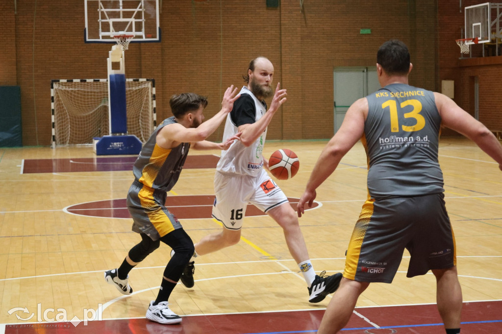 Legnicki Basket rzuca ponad 100 punktów