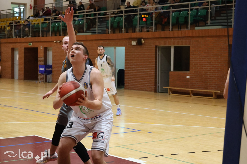 Legnicki Basket rzuca ponad 100 punktów