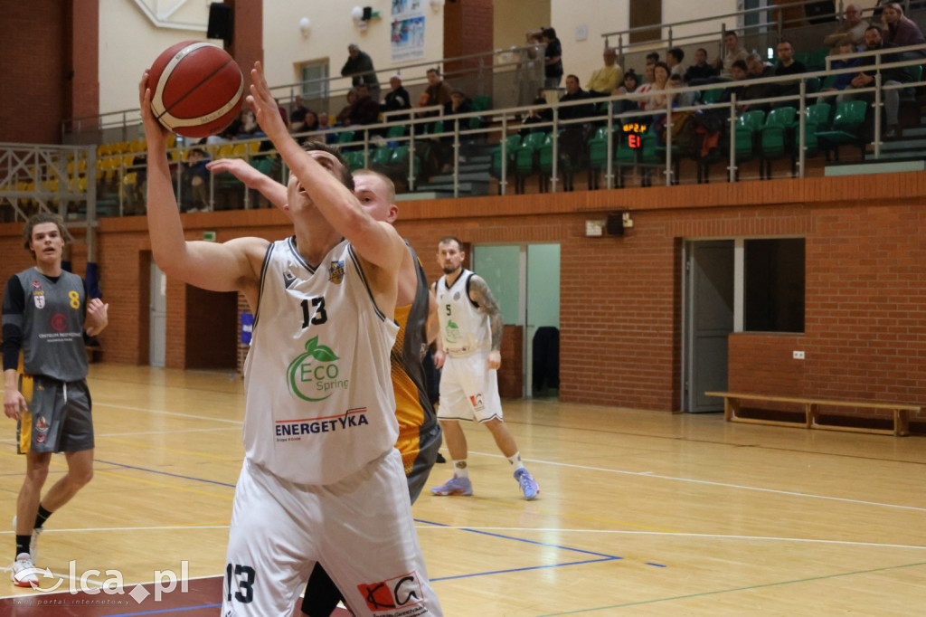 Legnicki Basket rzuca ponad 100 punktów