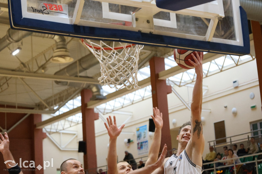 Legnicki Basket rzuca ponad 100 punktów