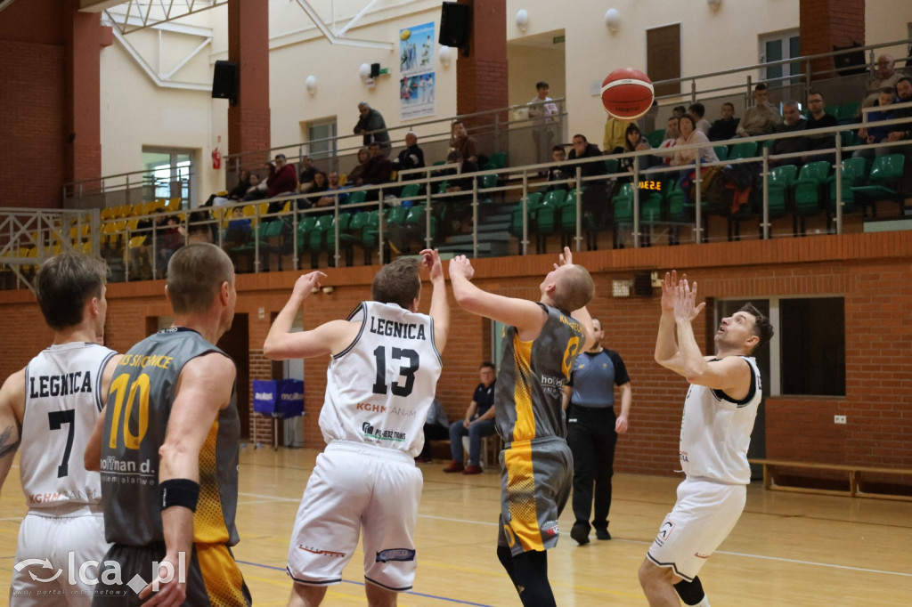Legnicki Basket rzuca ponad 100 punktów