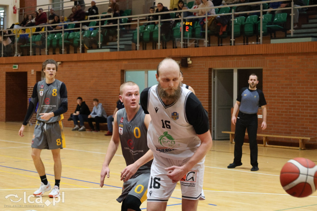 Legnicki Basket rzuca ponad 100 punktów
