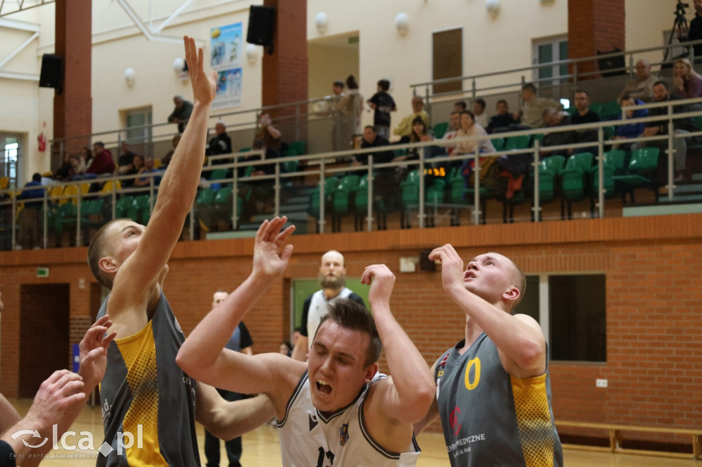 Legnicki Basket rzuca ponad 100 punktów