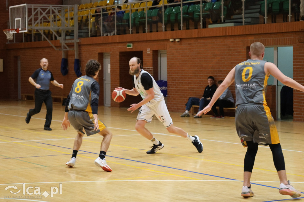 Legnicki Basket rzuca ponad 100 punktów