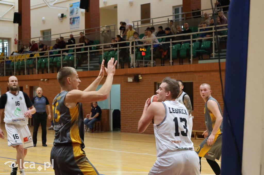 Legnicki Basket rzuca ponad 100 punktów