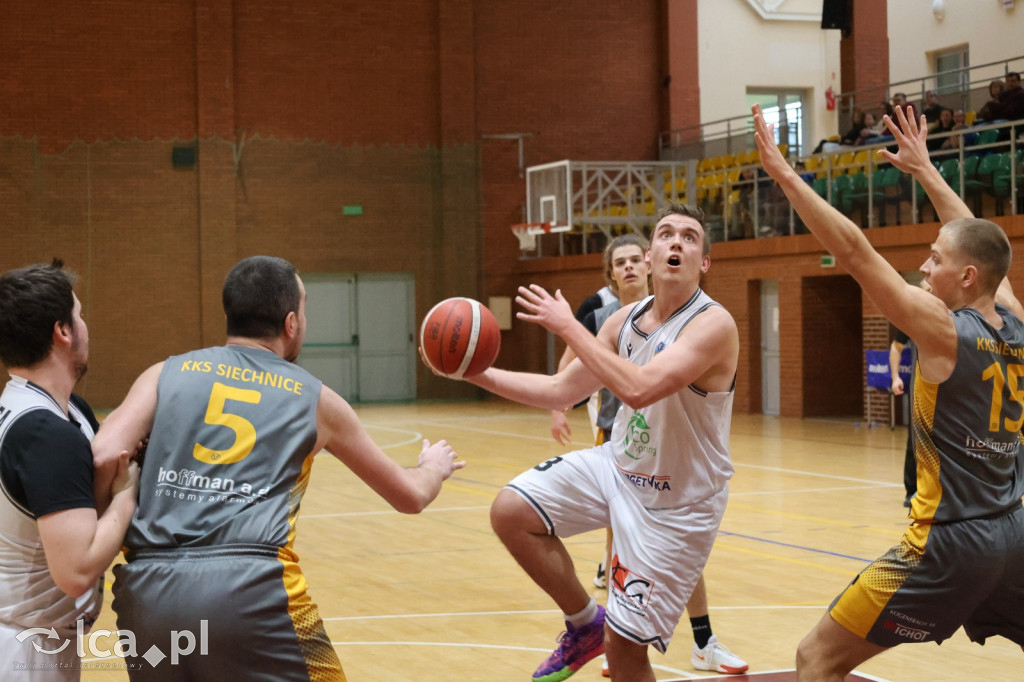 Legnicki Basket rzuca ponad 100 punktów
