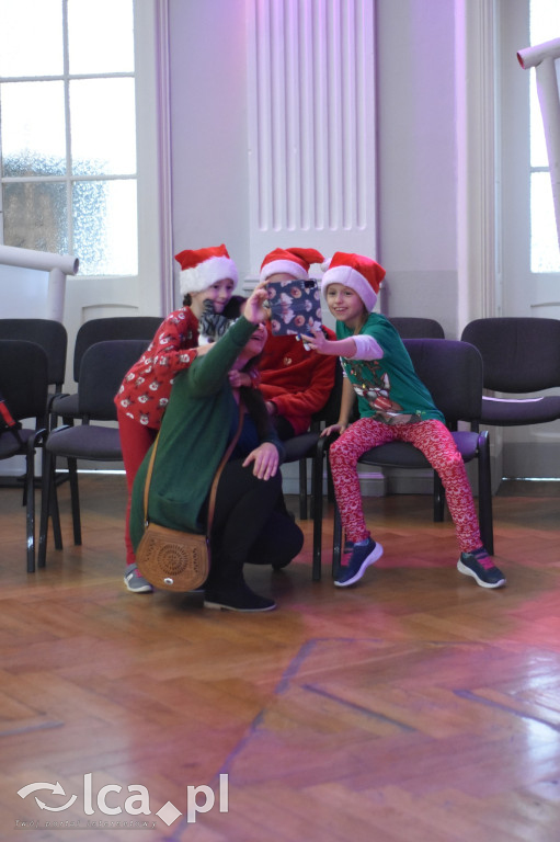 Mikołajkowa zabawa w MCK w Legnicy