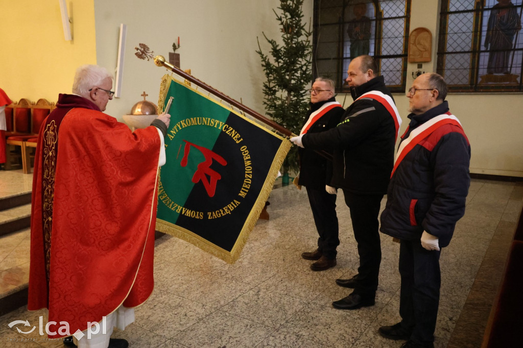 Poświęcenie sztandaru opozycji antykomunistycznej