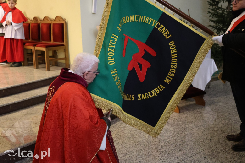 Poświęcenie sztandaru opozycji antykomunistycznej