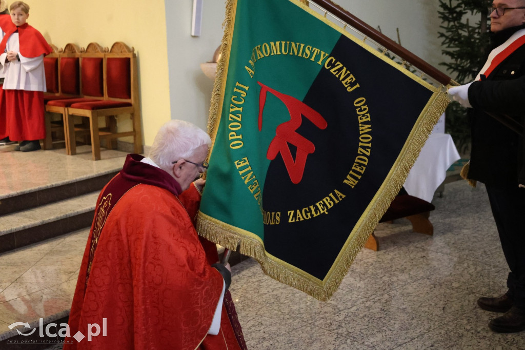 Poświęcenie sztandaru opozycji antykomunistycznej