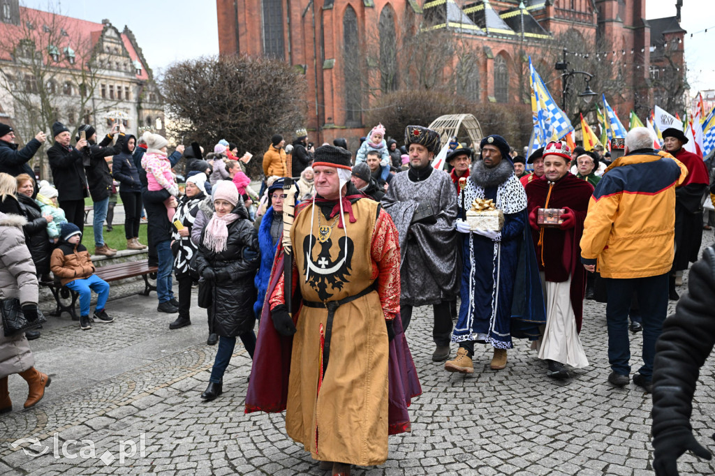 Orszak Trzech Króli przeszedł ulicami Legnicy