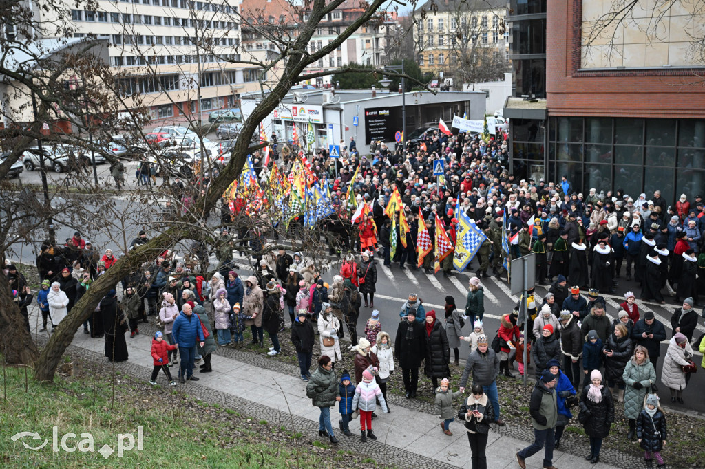 Orszak Trzech Króli przeszedł ulicami Legnicy