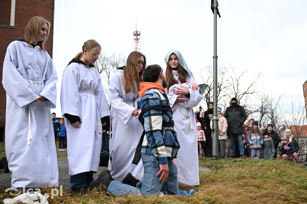 Orszak Trzech Króli przeszedł ulicami Legnicy