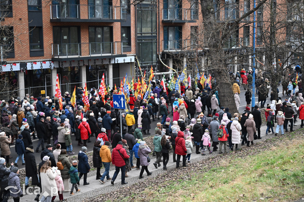 Orszak Trzech Króli przeszedł ulicami Legnicy