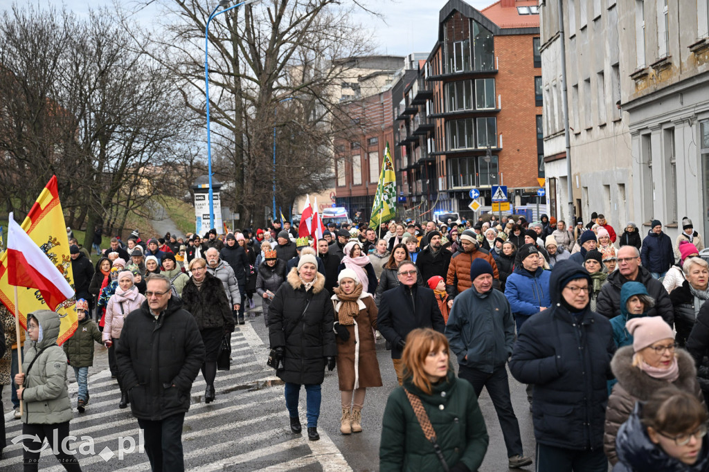 Orszak Trzech Króli przeszedł ulicami Legnicy