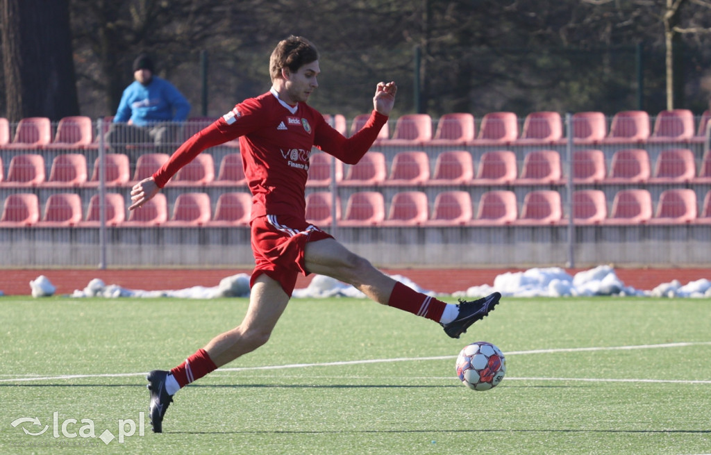 Miedź II Legnica zwycięża Karkonosze 3:1