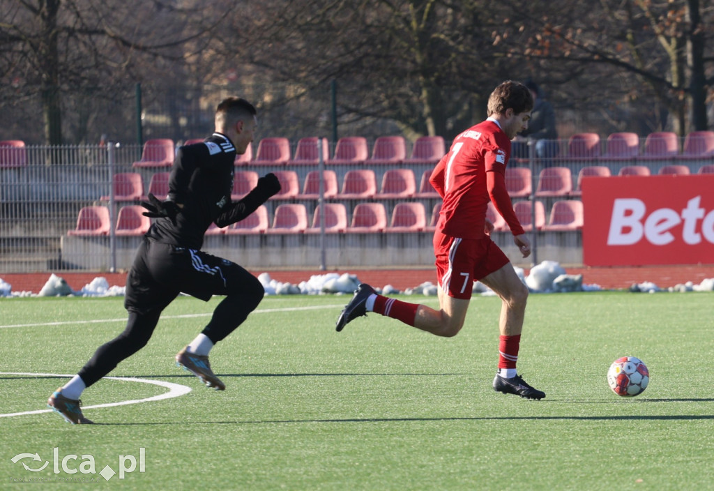 Miedź II Legnica zwycięża Karkonosze 3:1