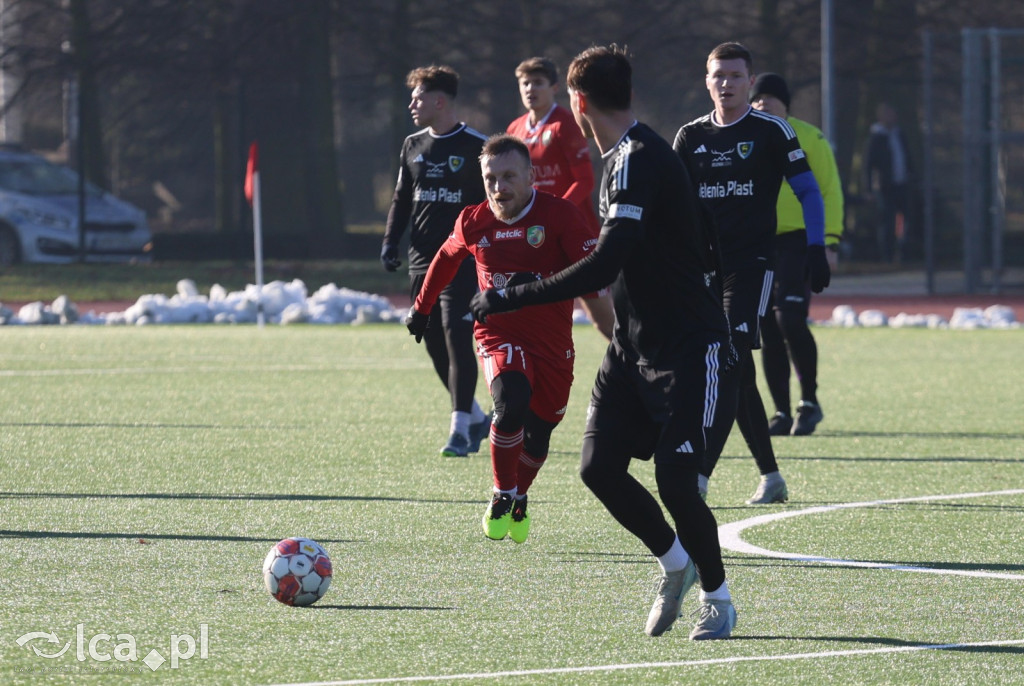 Miedź II Legnica zwycięża Karkonosze 3:1