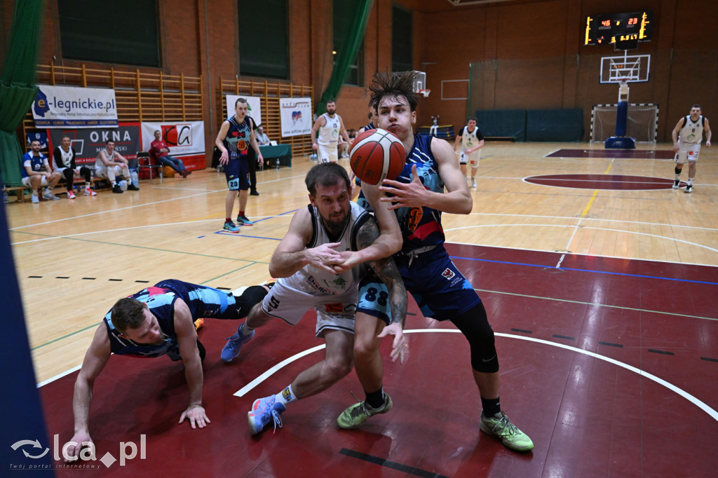 KS Basket Legnica zdeklasował rywali