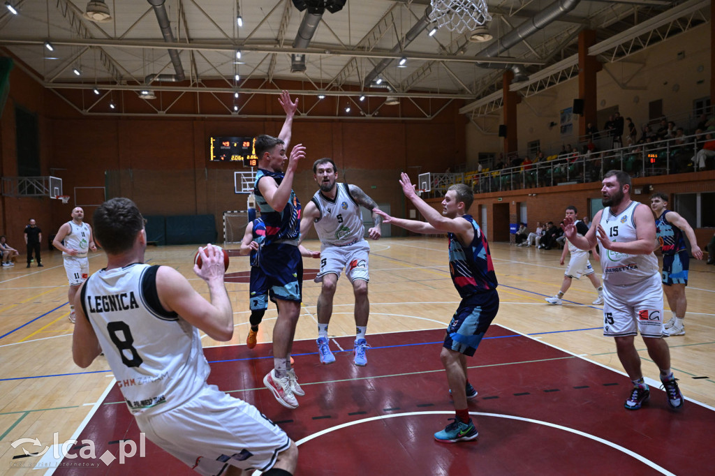 KS Basket Legnica zdeklasował rywali