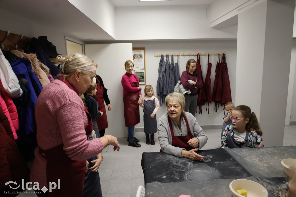 Warsztaty ceramiczne na Dzień Babci i Dziadka