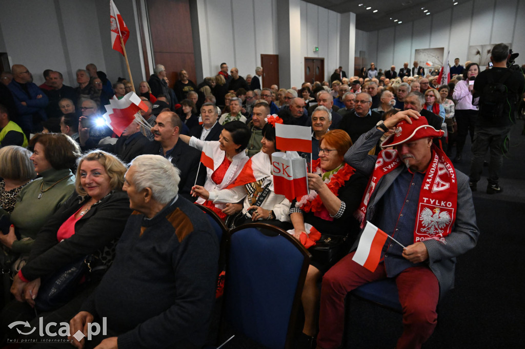 Ponad tysiąc osób na spotkaniu z Karolem Nawrockim