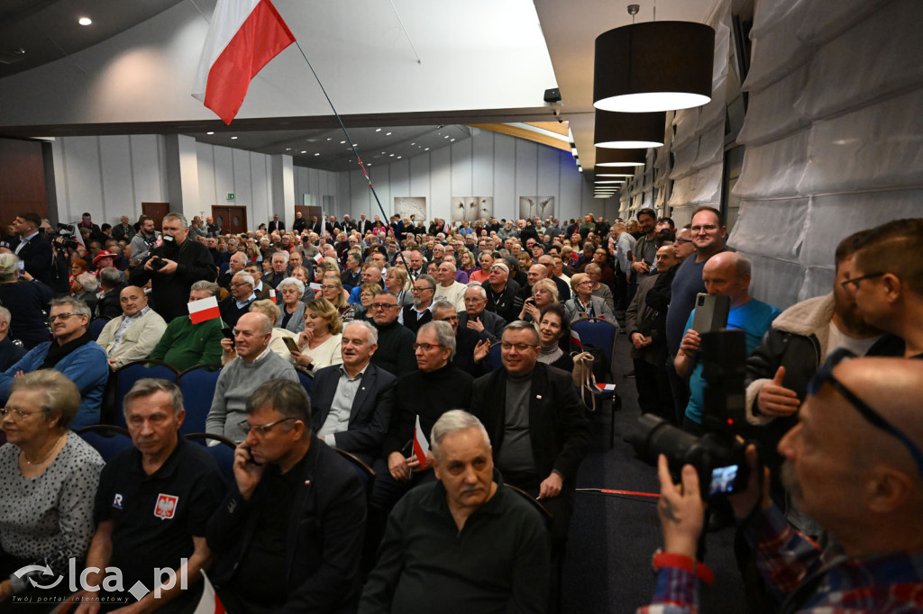 Ponad tysiąc osób na spotkaniu z Karolem Nawrockim