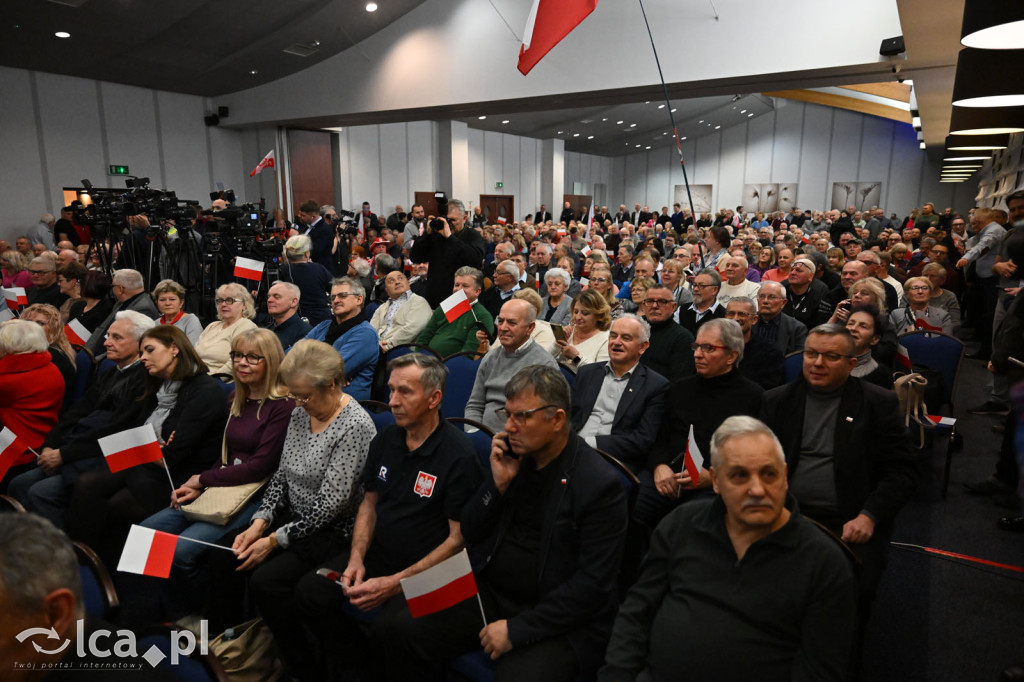 Ponad tysiąc osób na spotkaniu z Karolem Nawrockim