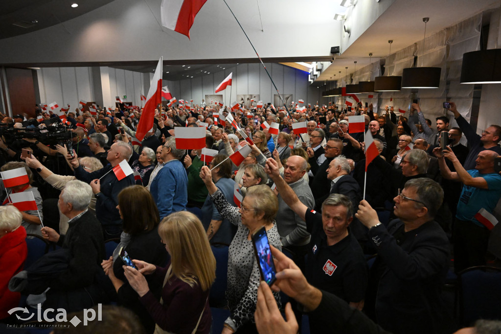 Ponad tysiąc osób na spotkaniu z Karolem Nawrockim