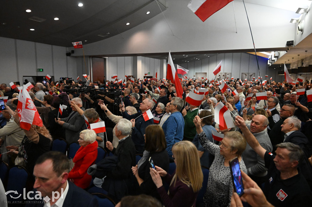 Ponad tysiąc osób na spotkaniu z Karolem Nawrockim