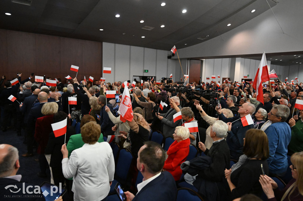 Ponad tysiąc osób na spotkaniu z Karolem Nawrockim