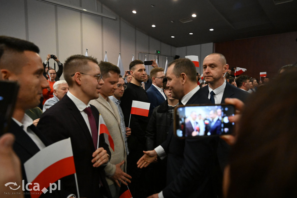 Ponad tysiąc osób na spotkaniu z Karolem Nawrockim