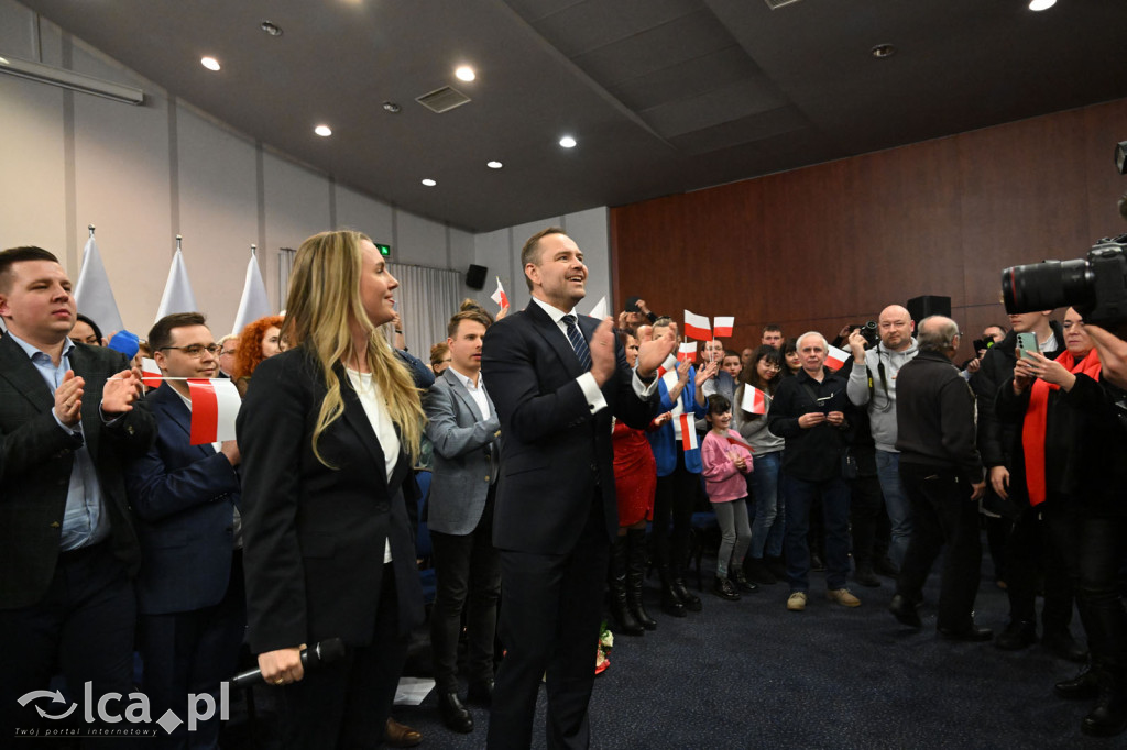 Ponad tysiąc osób na spotkaniu z Karolem Nawrockim