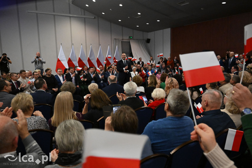 Ponad tysiąc osób na spotkaniu z Karolem Nawrockim