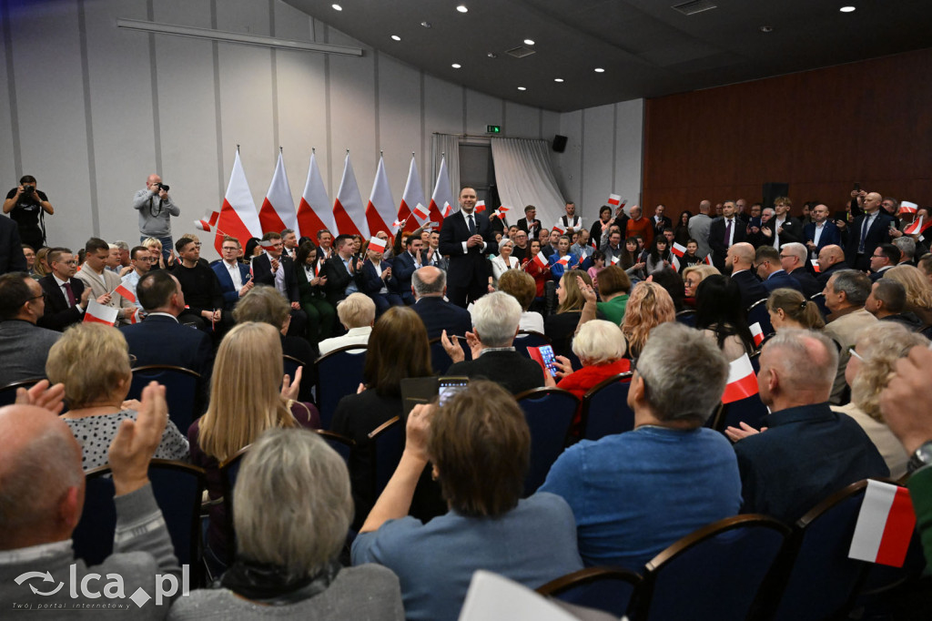 Ponad tysiąc osób na spotkaniu z Karolem Nawrockim