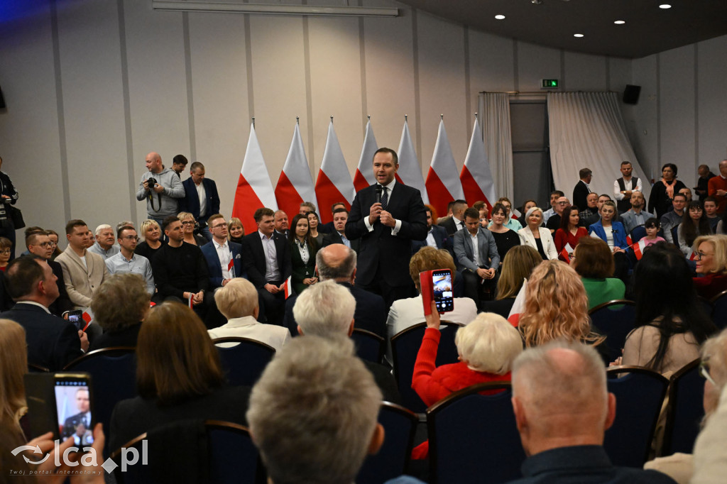 Ponad tysiąc osób na spotkaniu z Karolem Nawrockim