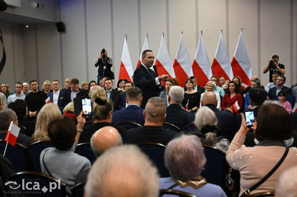Ponad tysiąc osób na spotkaniu z Karolem Nawrockim