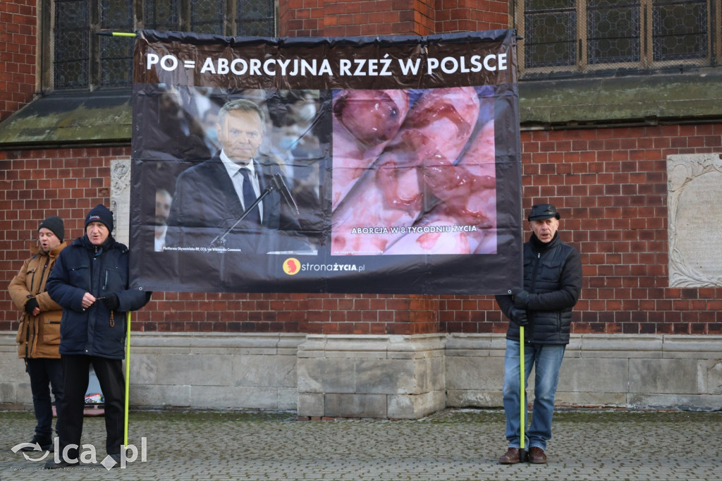 Modlitwa za życie na legnickim rynku